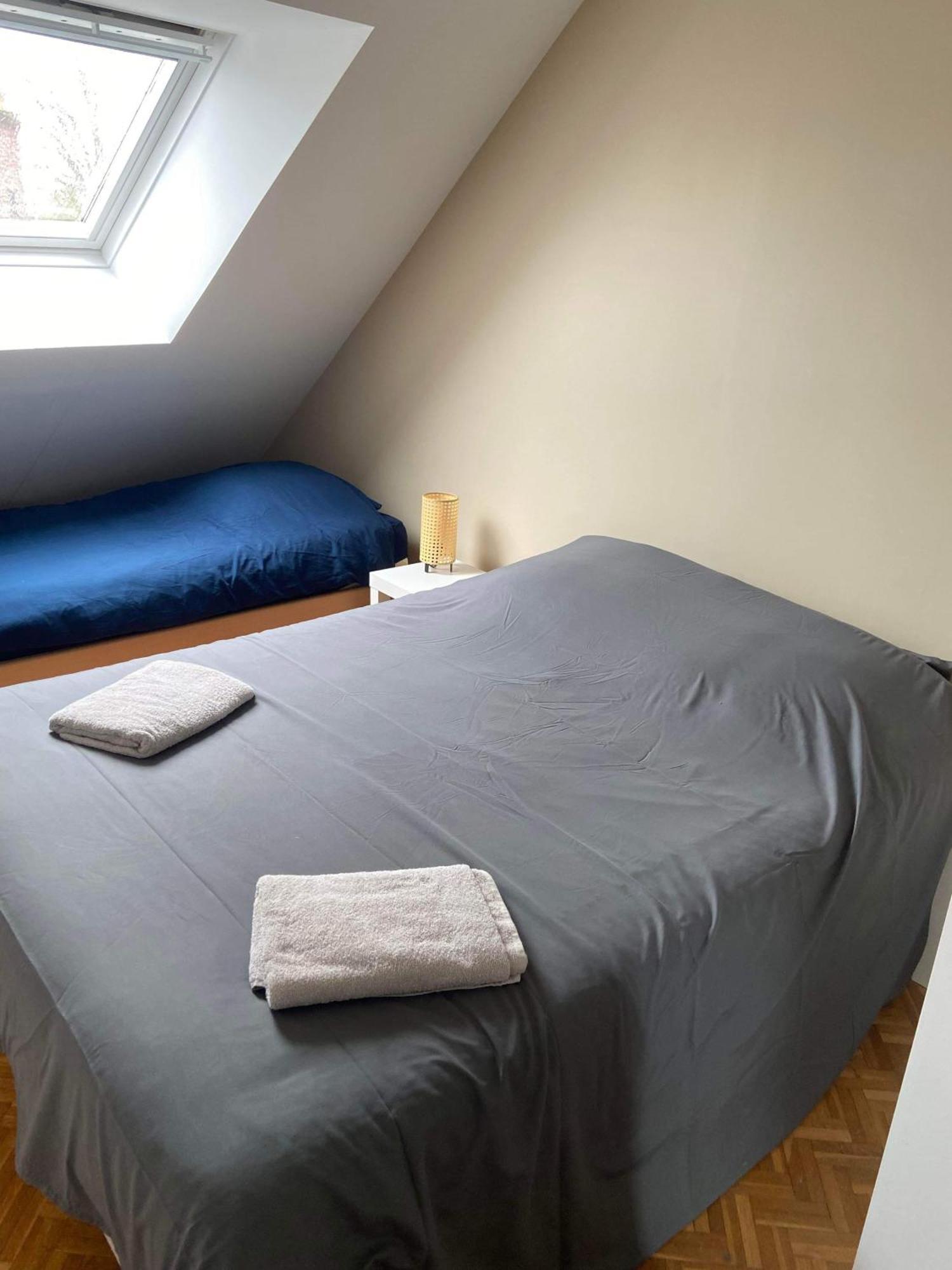 Anselme, F2 Duplex Avec Cour Commune Et Proche De La Mer ,2 Ver-sur-Mer Exterior photo